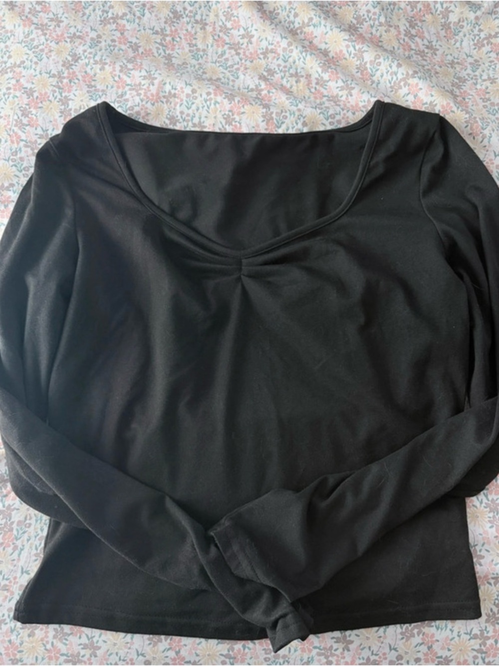 SHEIN Black Long Sleeve Scoop Neck Top